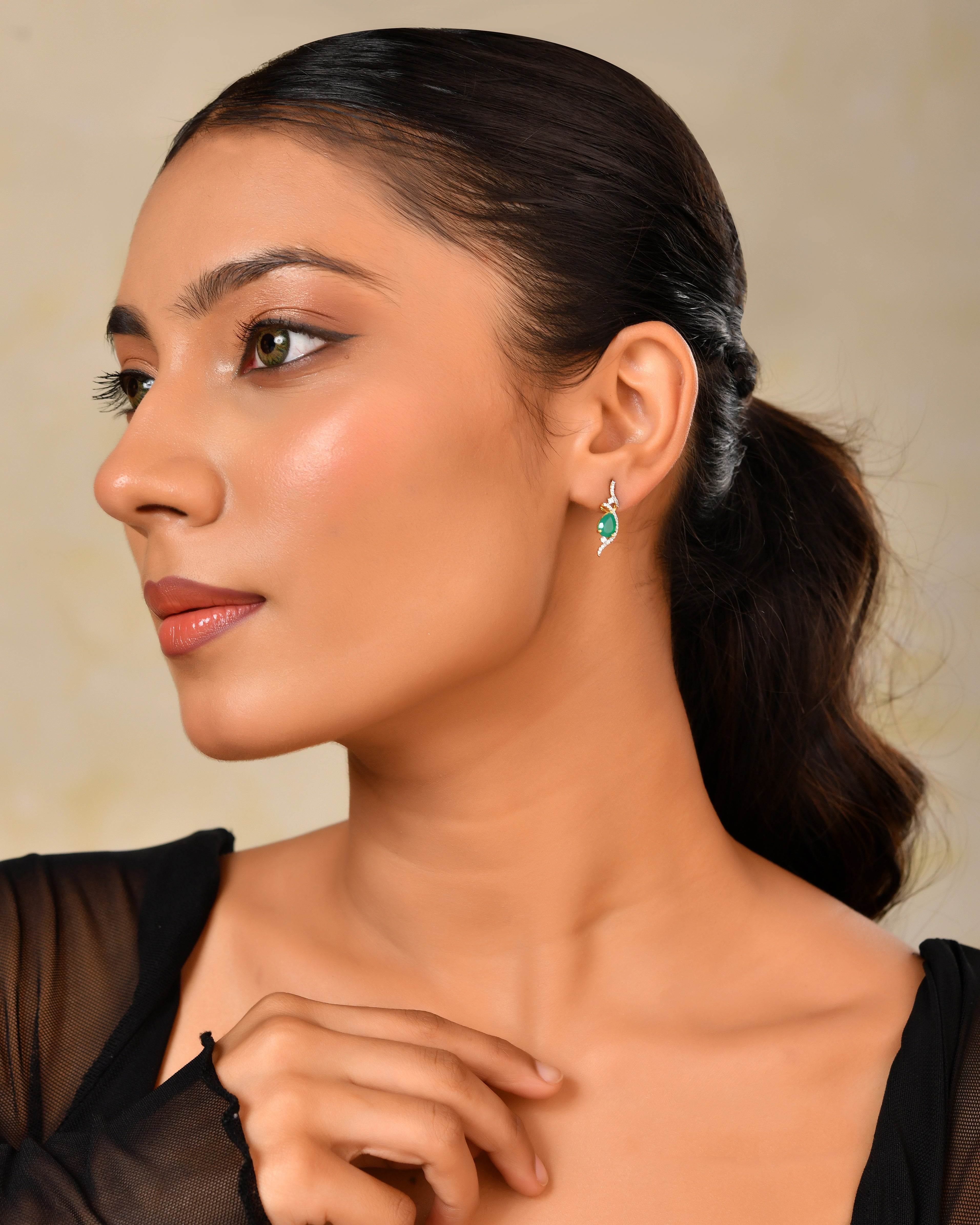 Emeraude Green Onyx Earrings