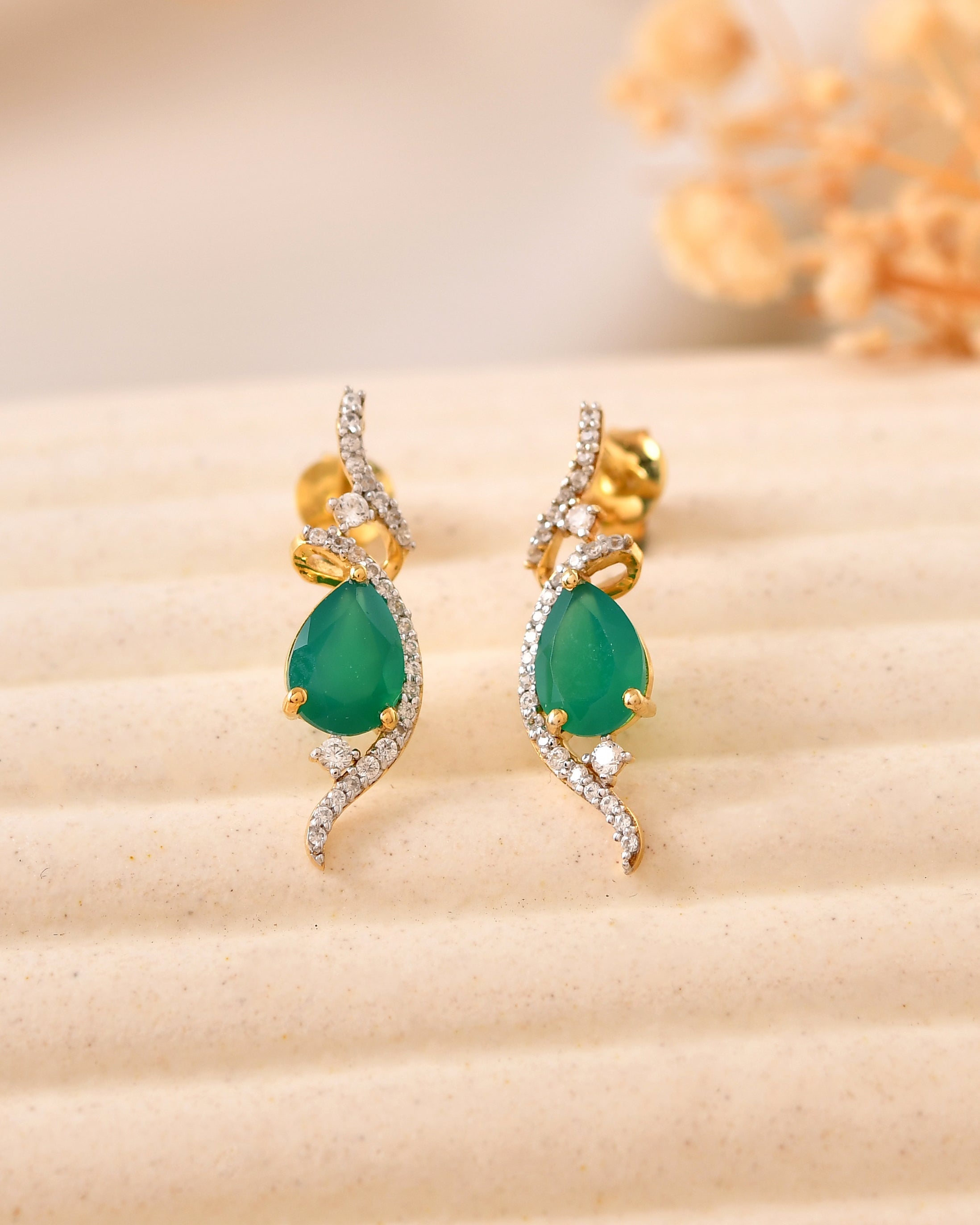Emeraude Green Onyx Earrings