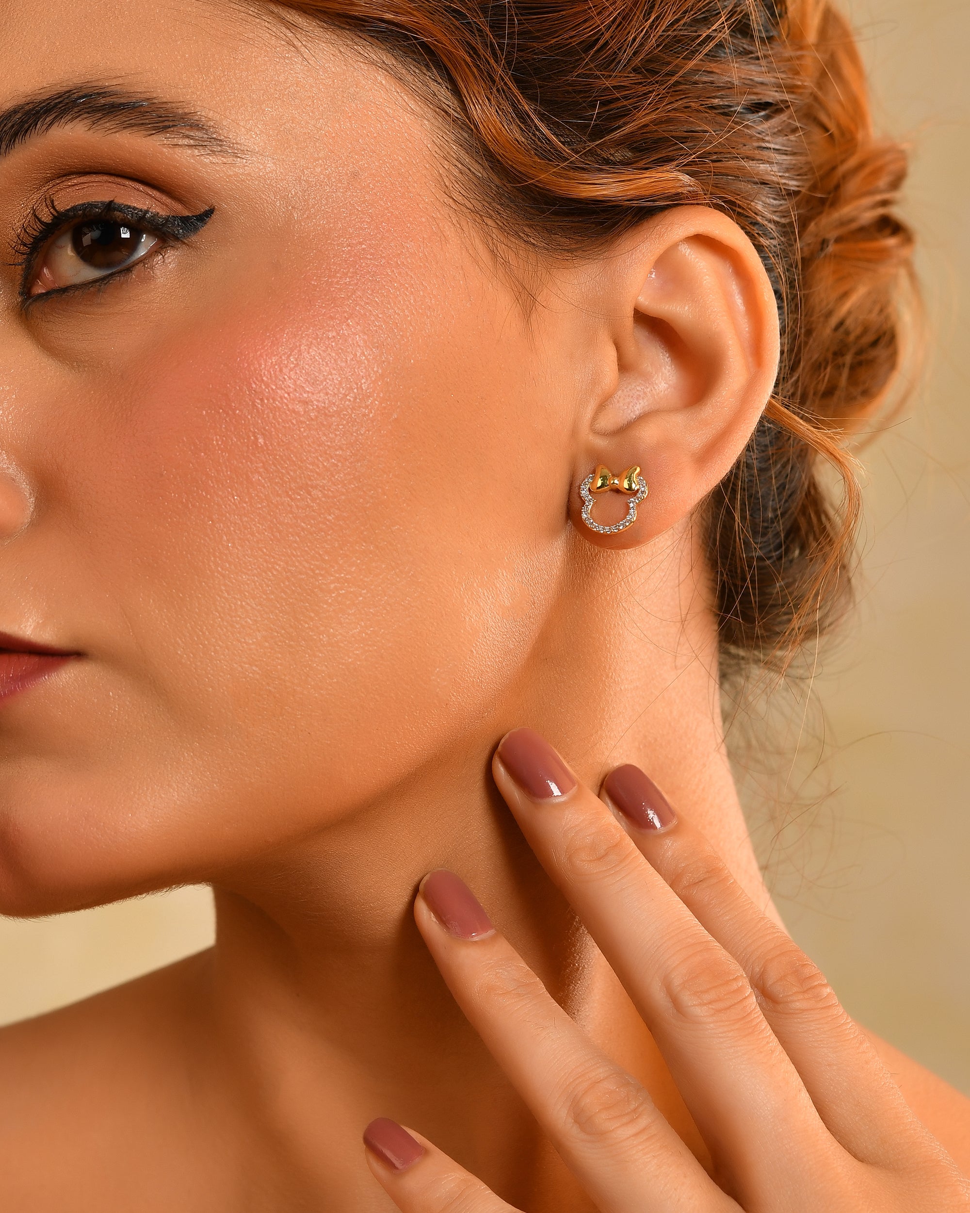 Bowelle Zircon Stud Earrings
