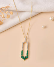 Emeraude Green Onyx Cascade Pendant with Silver Chain