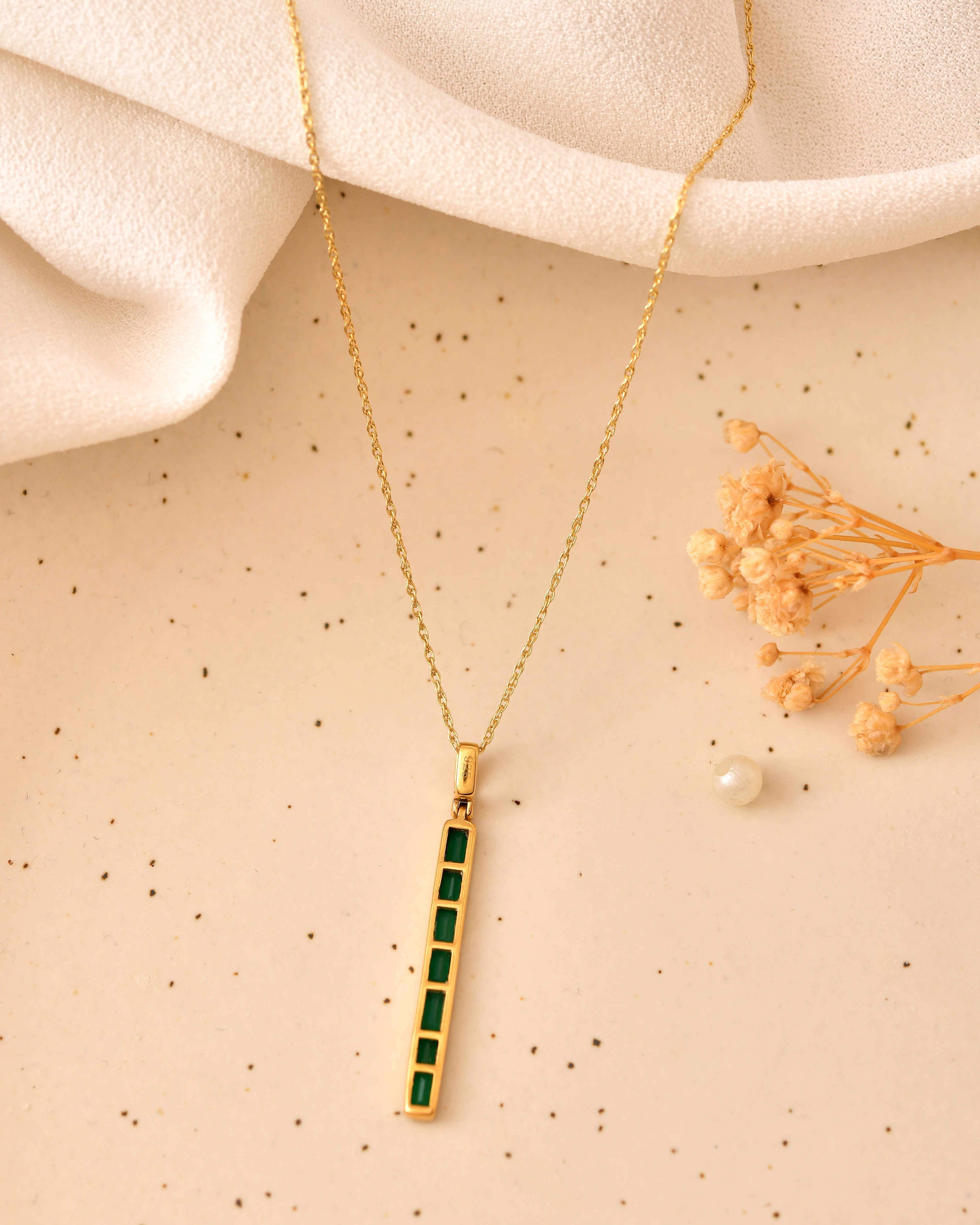 Verdanza Green Onyx Linear Pendant with Silver Chain